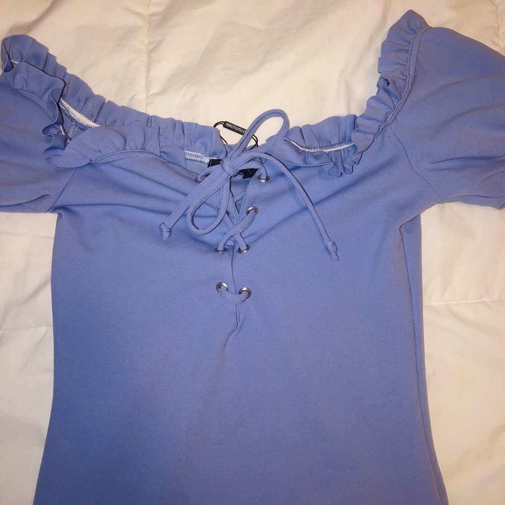 Pretty Little Thing NWT ruffled bodycon dress - Picture 2 of 4